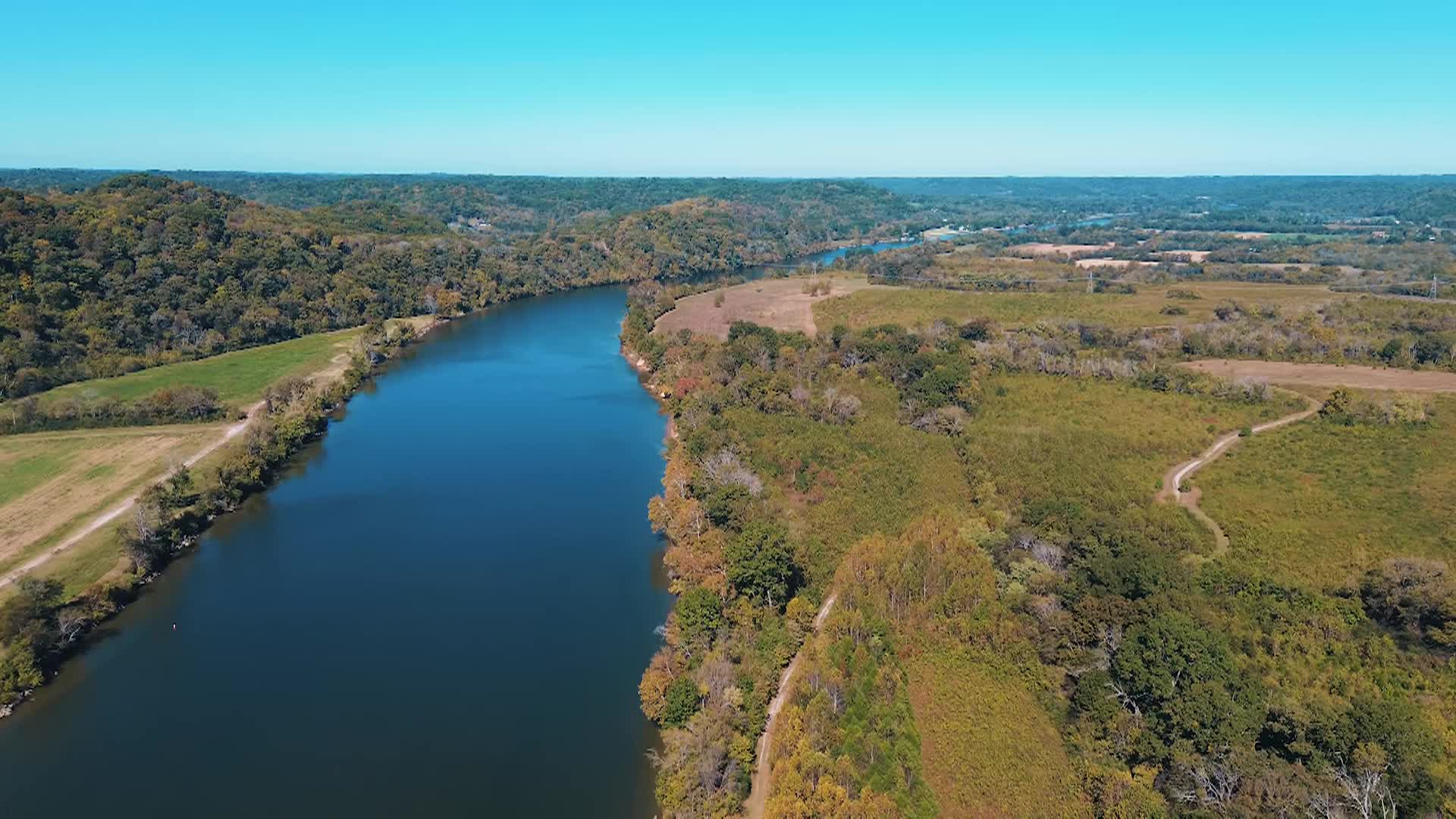 Thumbnail image for Bells Bend Outdoor Center Flyover_040_00216
